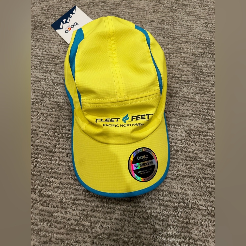 Boco Fleet Feet running hat